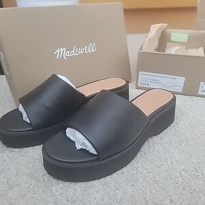 Madewell The Meesha Platform Mule size 8 women black and upper leather.
